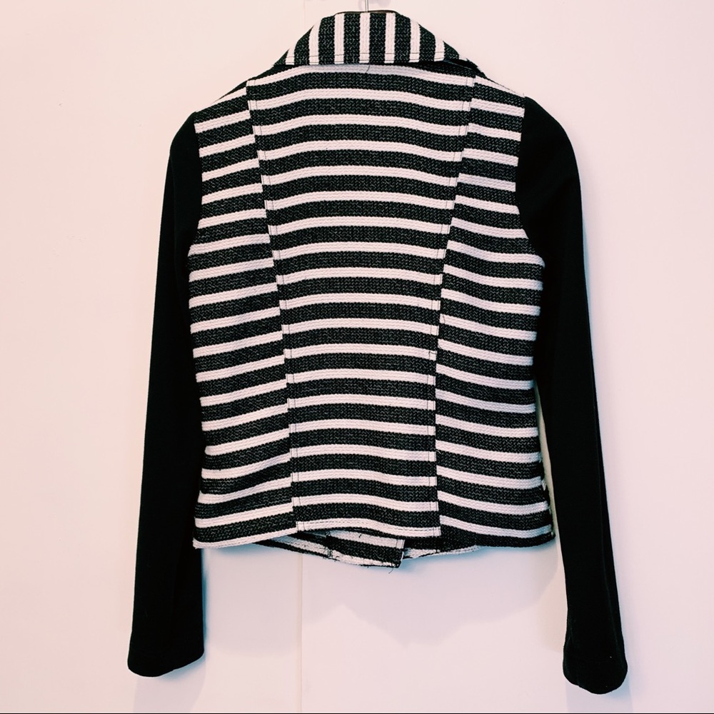 Striped Diagonal Zip Jacket - Picture 4 of 4